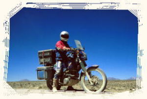 �m���@���E�`